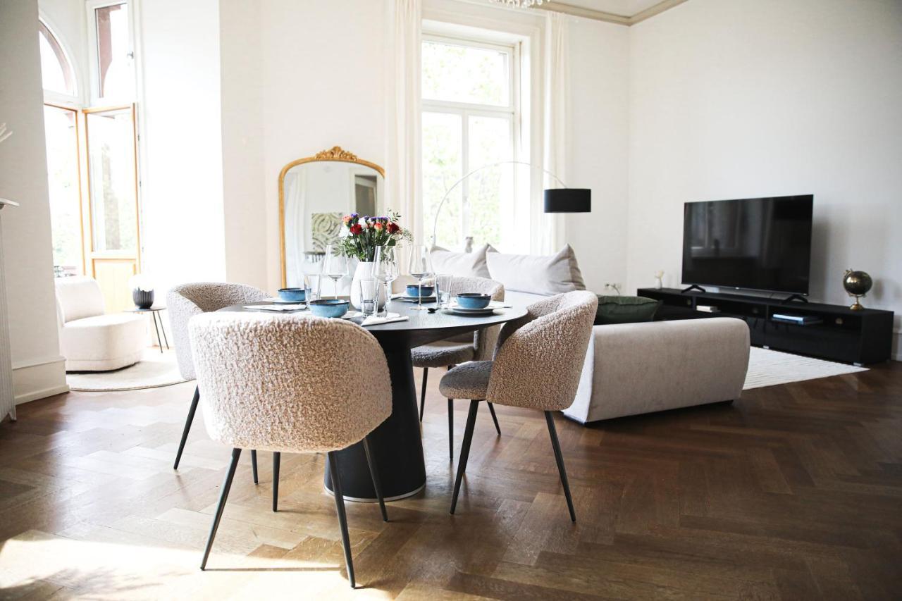 Palais Passy~Design Suite Mit Ausblick Im Zentrum Висбаден Экстерьер фото